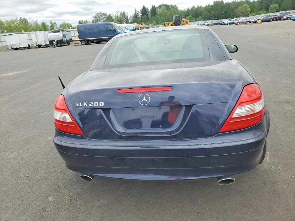 52238006 :رقم المزاد ، WDBWK54F46F100039 vin ، 2006 Mercedes-benz Slk مزاد بيع