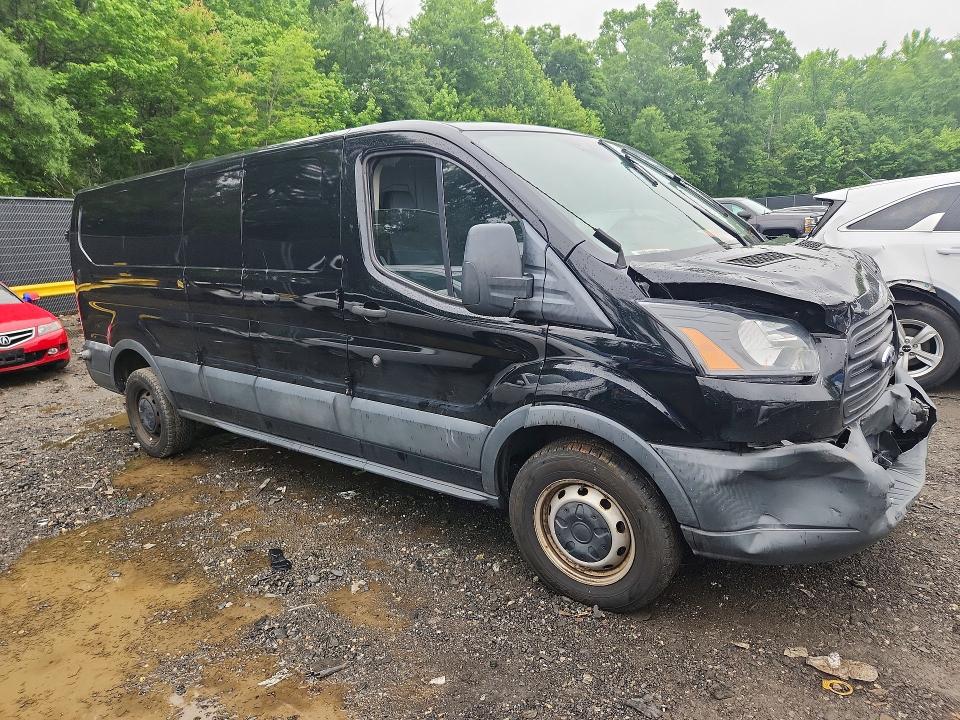 59126476 :رقم المزاد ، 1FTYR2ZM2JKB09253 vin ، 2018 Ford Transit مزاد بيع