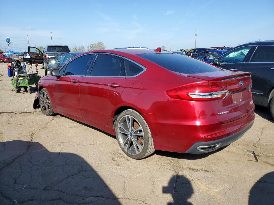 52834356 :رقم المزاد ، 3FA6P0D9XKR184662 vin ، 2019 Ford Fusion مزاد بيع