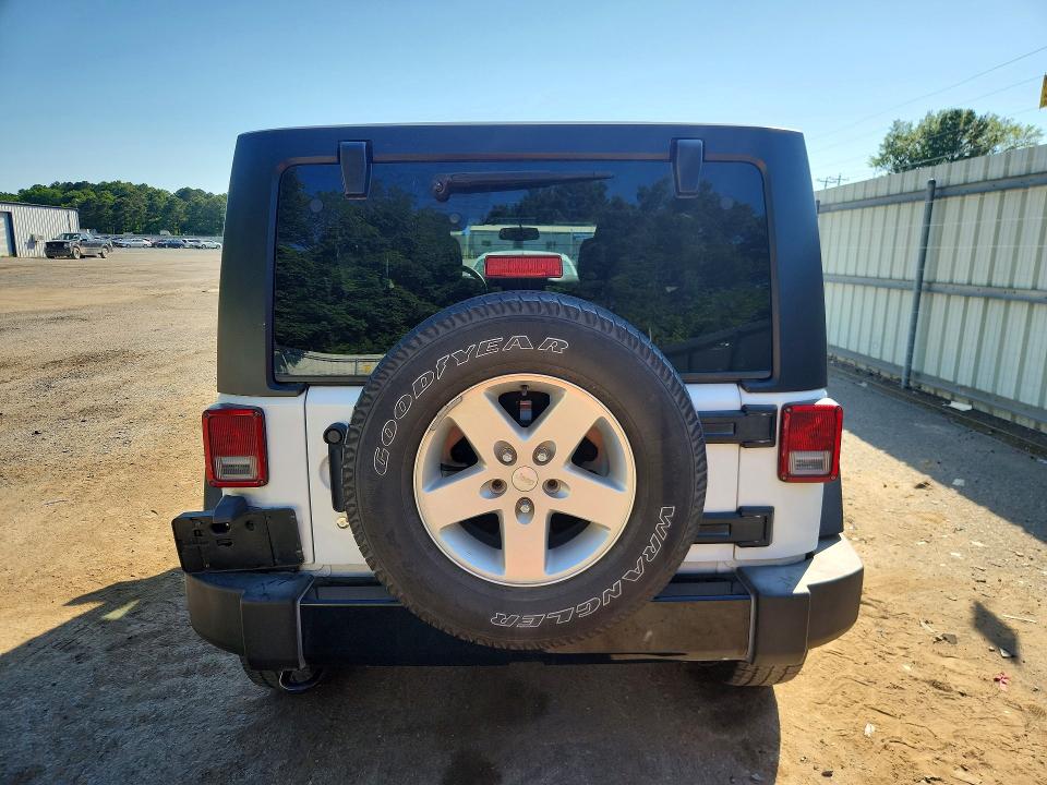 Продажа на аукционе авто 2015 Jeep Wrangler Unlimited, vin: 1C4BJWDG4FL523495, номер лота: 53402246