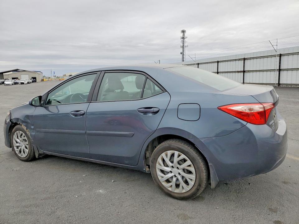 52325236 :رقم المزاد ، 2T1BURHE7HC749283 vin ، 2017 Toyota Corolla مزاد بيع