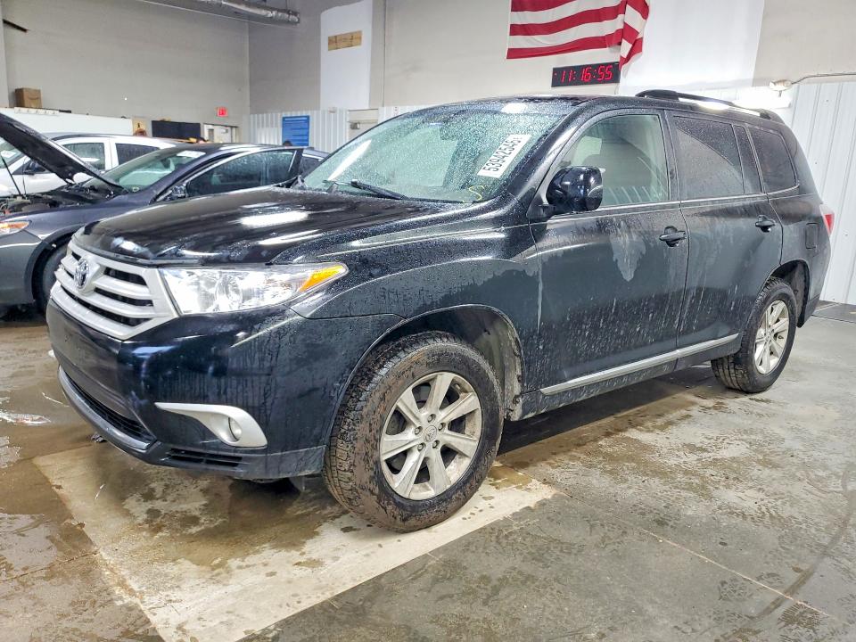 53942546 :رقم المزاد ، 5TDBK3EHXCS173027 vin ، 2012 Toyota Highlander مزاد بيع