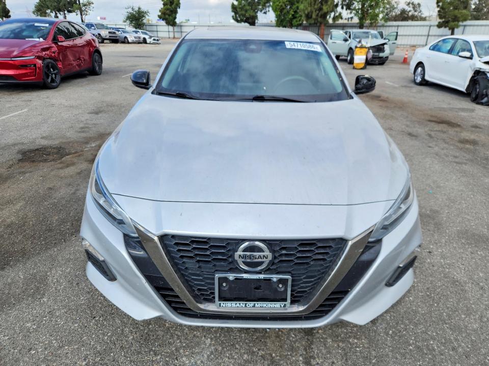 2021 Nissan Altima მანქანა იყიდება აუქციონზე, vin: 1N4AL4CV5MN411676, აუქციონის ნომერი: 54710586