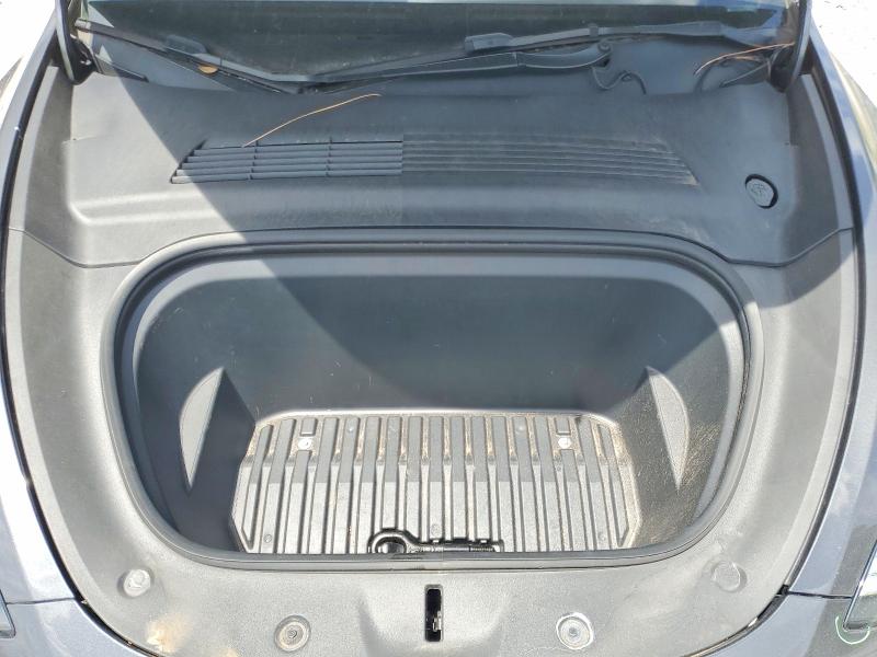 52506416 :رقم المزاد ، 5YJYGDEE8MF086756 vin ، 2021 Tesla Model Y مزاد بيع