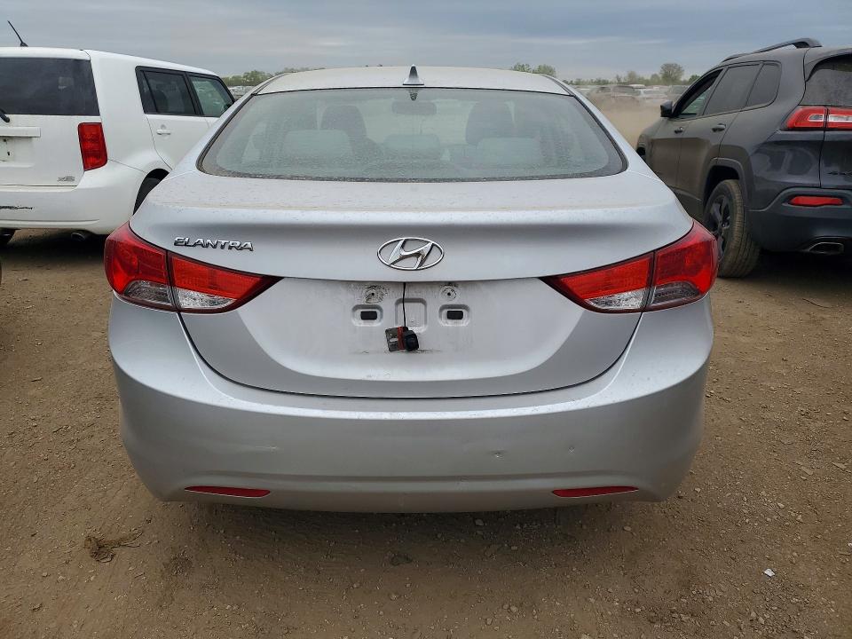 2013 Hyundai Elantra მანქანა იყიდება აუქციონზე, vin: KMHDH4AE3DU651323, აუქციონის ნომერი: 53085246
