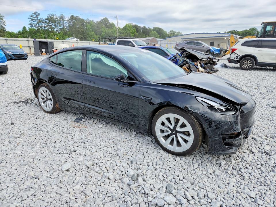 53003386 :رقم المزاد ، 5YJ3E1EB3NF312692 vin ، 2022 Tesla Model 3 مزاد بيع