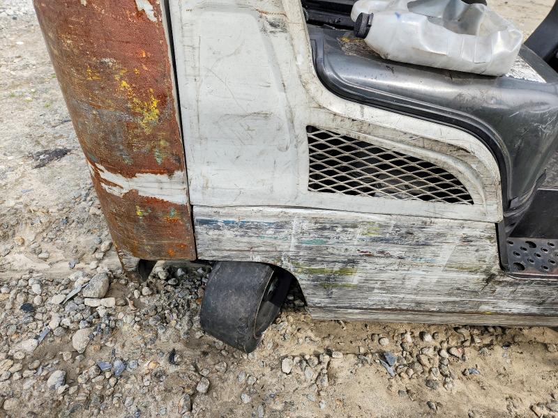 52326636 :رقم المزاد ، CP1F29W7614 vin ، 2015 Unicariers Forklift مزاد بيع