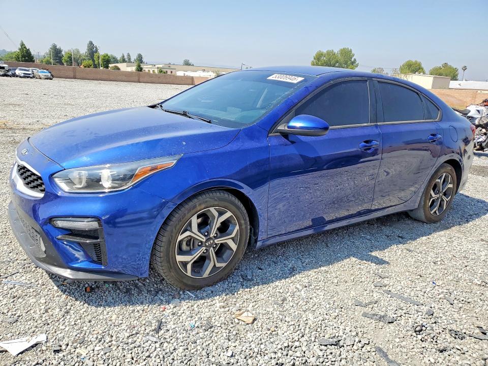 2021 Kia Forte მანქანა იყიდება აუქციონზე, vin: 3KPF24AD9ME354299, აუქციონის ნომერი: 53006946