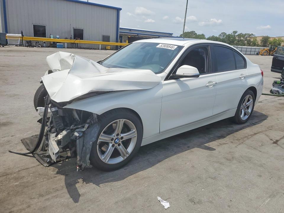 2015 Bmw 328 მანქანა იყიდება აუქციონზე, vin: WBA3A5G59FNS84052, აუქციონის ნომერი: 52808846