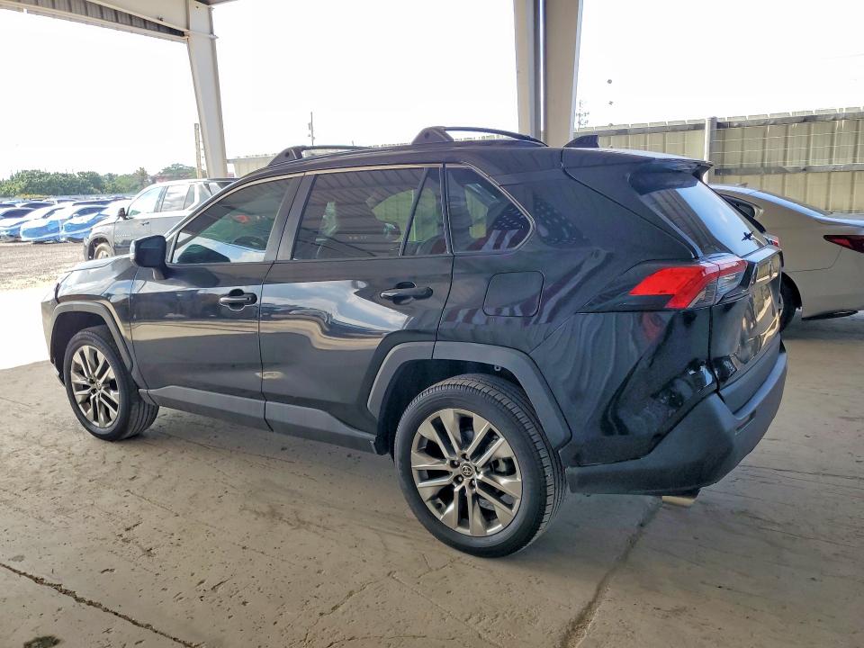Продажа на аукционе авто 2021 Toyota Rav4, vin: 2T3C1RFV4MC122770, номер лота: 52516216