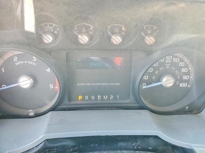 50607536 :رقم المزاد ، 1FT8W3BT8FEA18400 vin ، 2015 Ford F350 مزاد بيع
