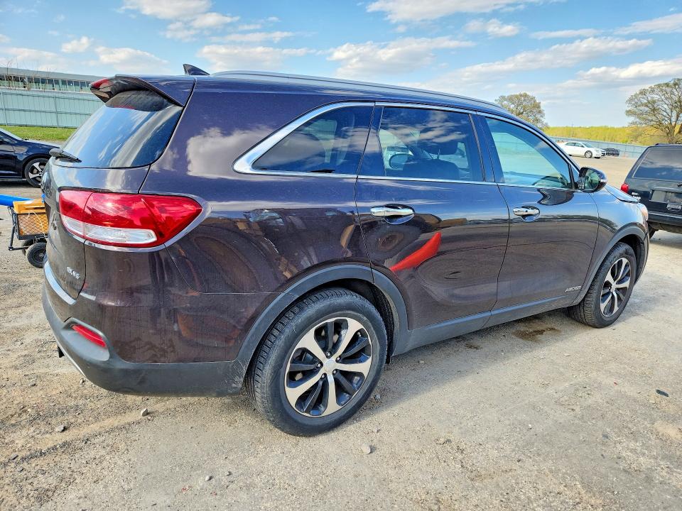 2017 Kia Sorento მანქანა იყიდება აუქციონზე, vin: 5XYPHDA53HG243879, აუქციონის ნომერი: 53256116