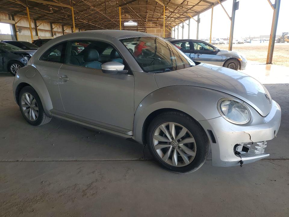 Продажа на аукционе авто 2013 Volkswagen Beetle, vin: 3VWRL7AT1DM621389, номер лота: 54923966