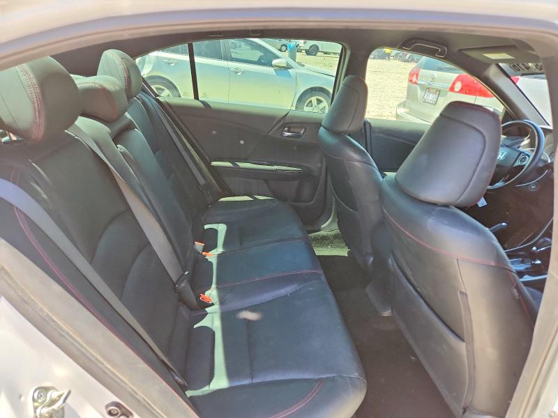 52561416 :رقم المزاد ، 1HGCR2F17HA150726 vin ، 2017 Honda Accord مزاد بيع