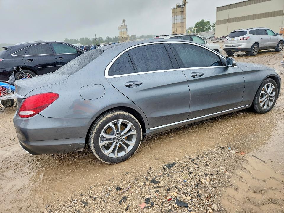 Продажа на аукционе авто 2017 Mercedes-benz C, vin: 55SWF4JB6HU216933, номер лота: 54214036