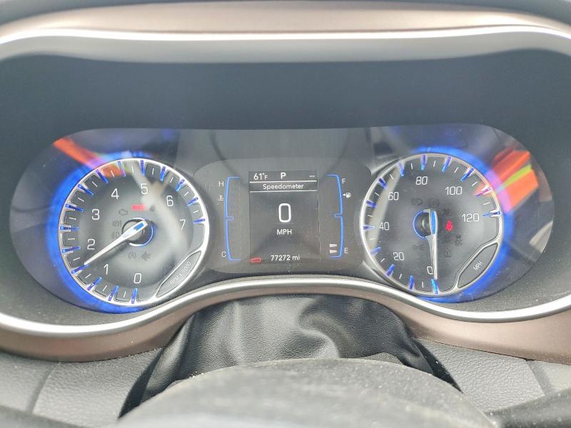 52573436 :رقم المزاد ، 2C4RC1DG3LR163814 vin ، 2020 Chrysler Voyager مزاد بيع