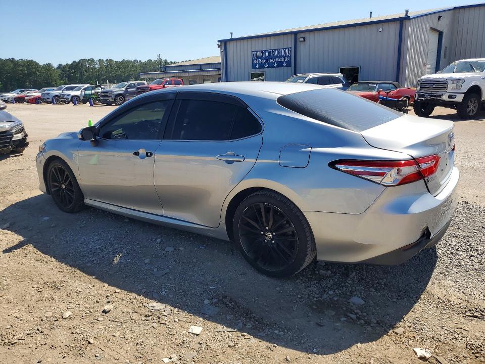 Продажа на аукционе авто 2018 Toyota Camry, vin: 4T1B11HK8JU561702, номер лота: 53800226