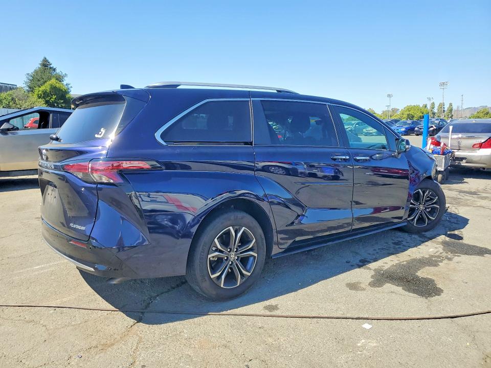 Продажа на аукционе авто 2025 Toyota Sienna, vin: 5TDESKFC3SS226580, номер лота: 54098556
