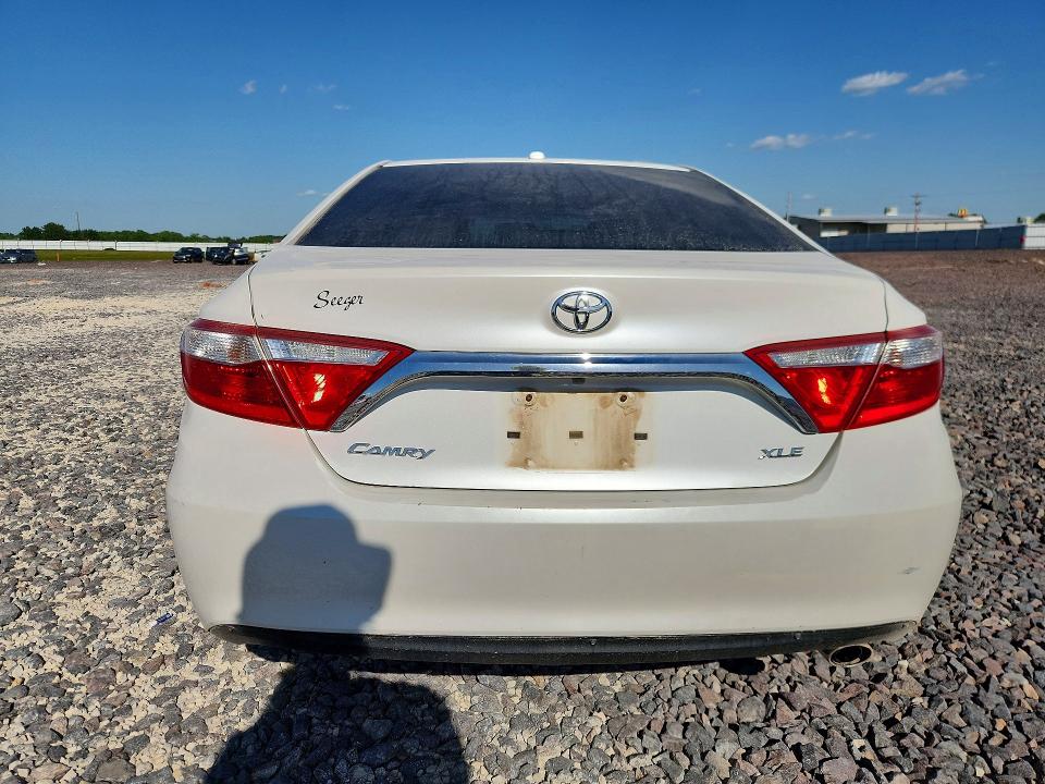 2017 Toyota Camry მანქანა იყიდება აუქციონზე, vin: 4T1BF1FK2HU774367, აუქციონის ნომერი: 52266706
