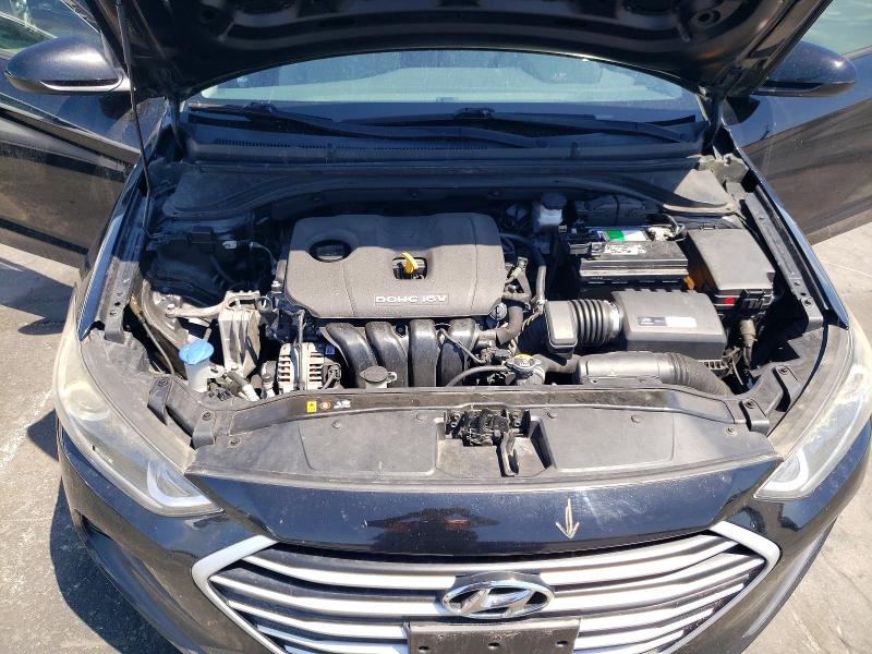 52433516 :رقم المزاد ، 5NPD74LF3HH186278 vin ، 2017 Hyundai Elantra مزاد بيع