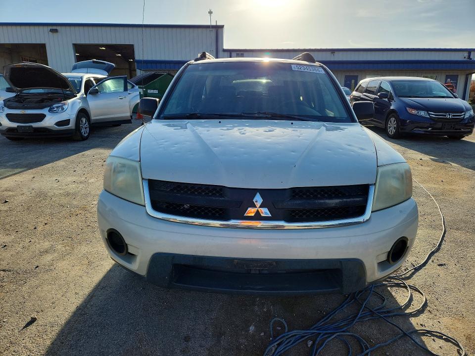 2006 Mitsubishi Endeavor მანქანა იყიდება აუქციონზე, vin: 4A4MN21S46E042562, აუქციონის ნომერი: 52345366
