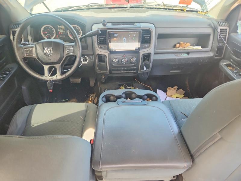 51945856 :رقم المزاد ، 3C6UR5CJ2FG521502 vin ، 2015 Ram 2500 مزاد بيع