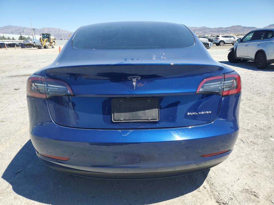 Продаж на аукціоні авто 2022 Tesla Model 3, vin: 5YJ3E1EB3NF135870, номер лоту: 56531056
