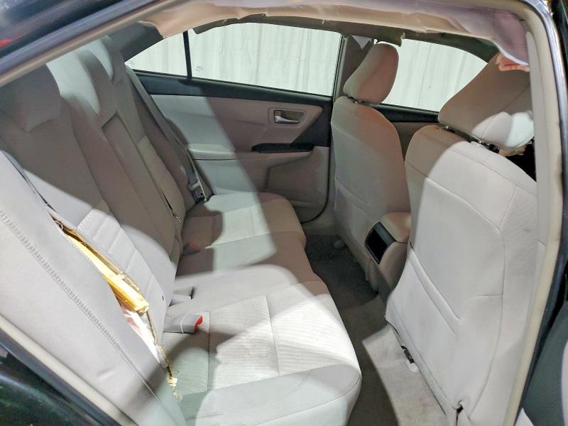 54596796 :رقم المزاد ، 4T4BF1FK4FR452624 vin ، 2015 Toyota Camry مزاد بيع