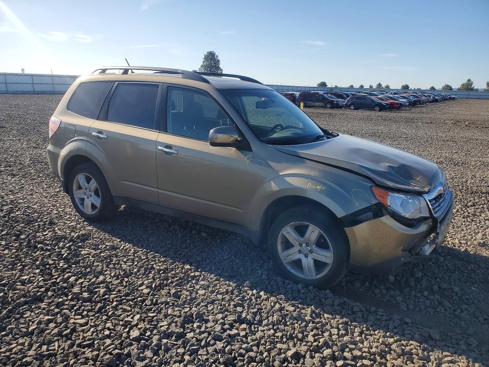 Auction sale of the 2009 Subaru Forester, vin: JF2SH64669H700835, lot number: 51821816