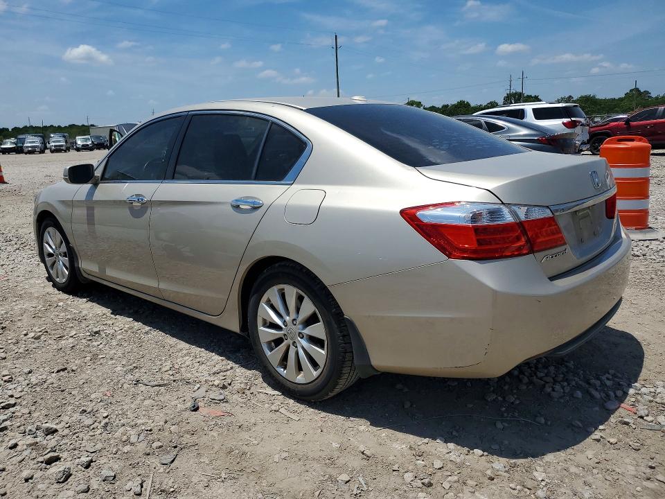53967546 :رقم المزاد ، 1HGCR2F82FA244149 vin ، 2015 Honda Accord مزاد بيع