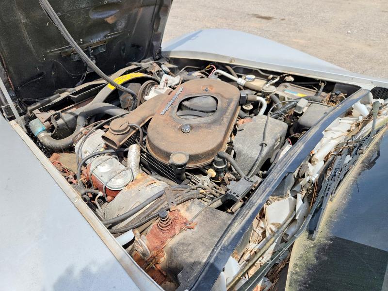52528366 :رقم المزاد ، 1G1AY8785C100392 vin ، 1982 Chev Corvette مزاد بيع