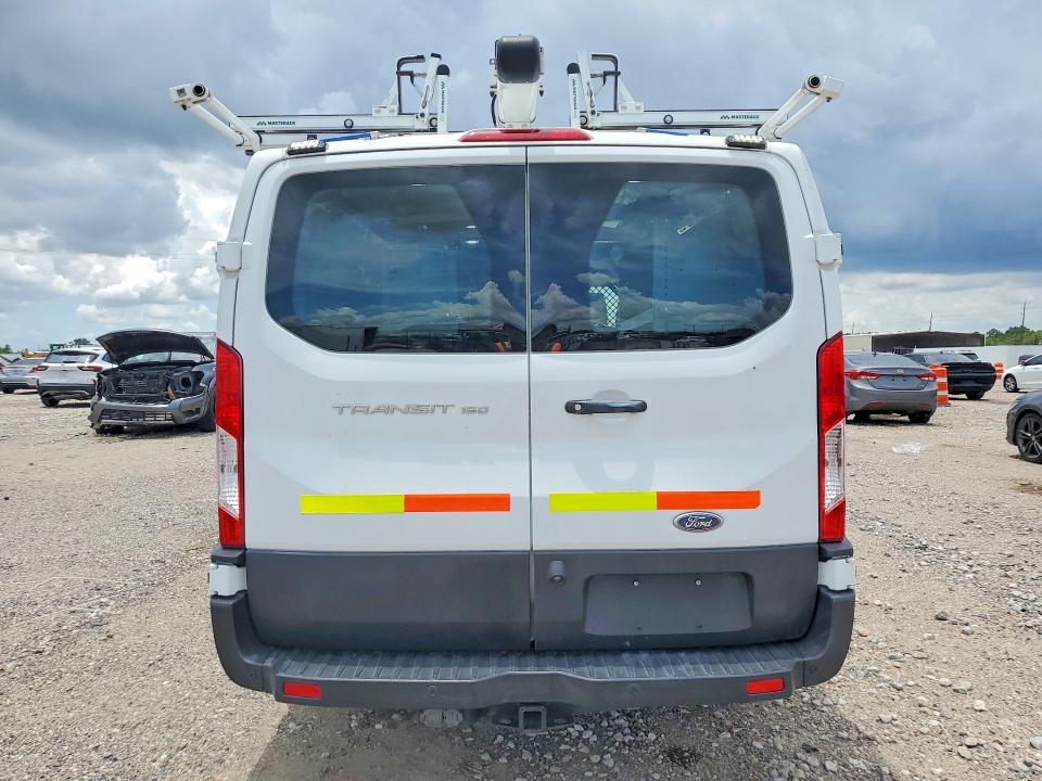 54853886 :رقم المزاد ، 1FTYE1ZM1KKA36464 vin ، 2019 Ford Transit مزاد بيع