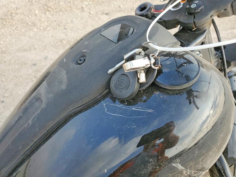 53811526 :رقم المزاد ، 1HD1YXZ2XRB018936 vin ، 2024 Harley-davidson Fxlrst مزاد بيع