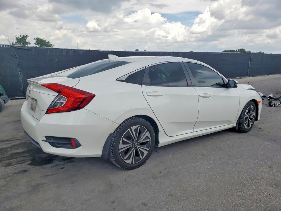 2017 Honda Civic მანქანა იყიდება აუქციონზე, vin: 19XFC1F36HE026341, აუქციონის ნომერი: 55136306