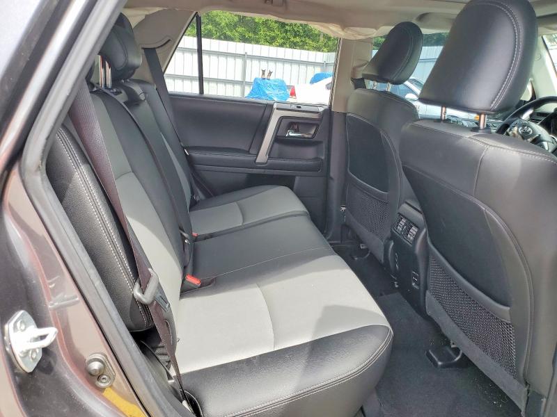 52918296 :رقم المزاد ، JTEZU5JR2K5210218 vin ، 2019 Toyota 4runner مزاد بيع