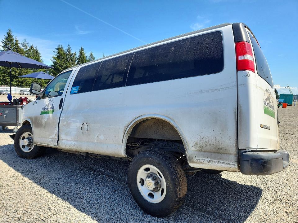 54628706 :رقم المزاد ، 1GAWGEF74R1191610 vin ، 2024 Chevrolet Express G2500 مزاد بيع