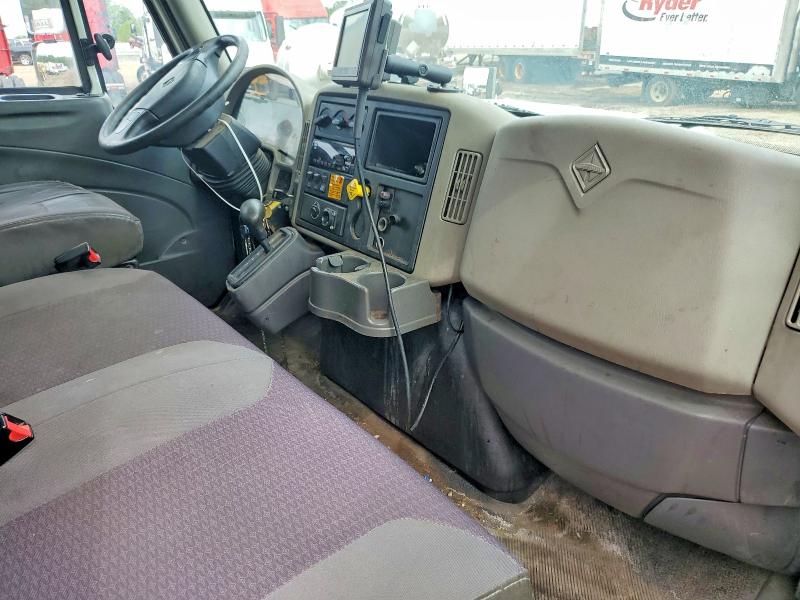 52405466 :رقم المزاد ، 1HTMMMML4GH457460 vin ، 2016 International 4300 مزاد بيع