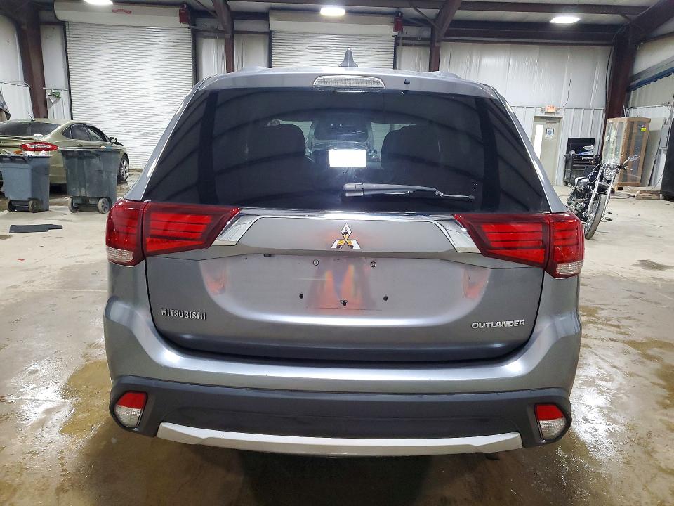 Aukcja sprzedaży 2018 Mitsubishi Outlander, vin: JA4AD2A32JJ001220, numer aukcji: 53216036