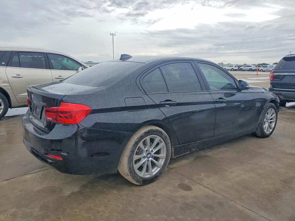 Продажа на аукционе авто 2016 Bmw 320, vin: WBA8E1G58GNT99231, номер лота: 51987626