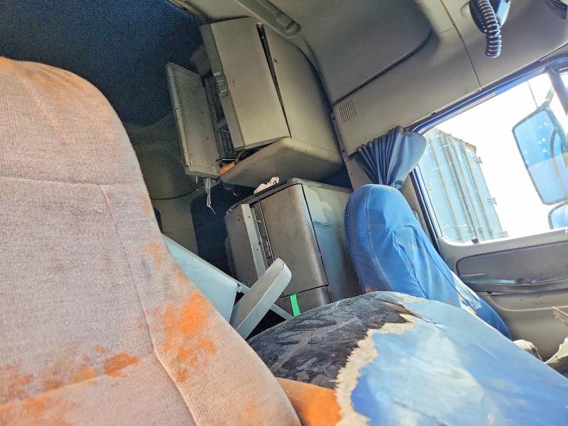 2007 Freightliner Columbia მანქანა იყიდება აუქციონზე, vin: 1FUJA6CK07LW82946, აუქციონის ნომერი: 53511256