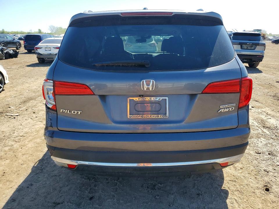 51883976 :رقم المزاد ، 5FNYF6H96JB064215 vin ، 2018 Honda Pilot مزاد بيع