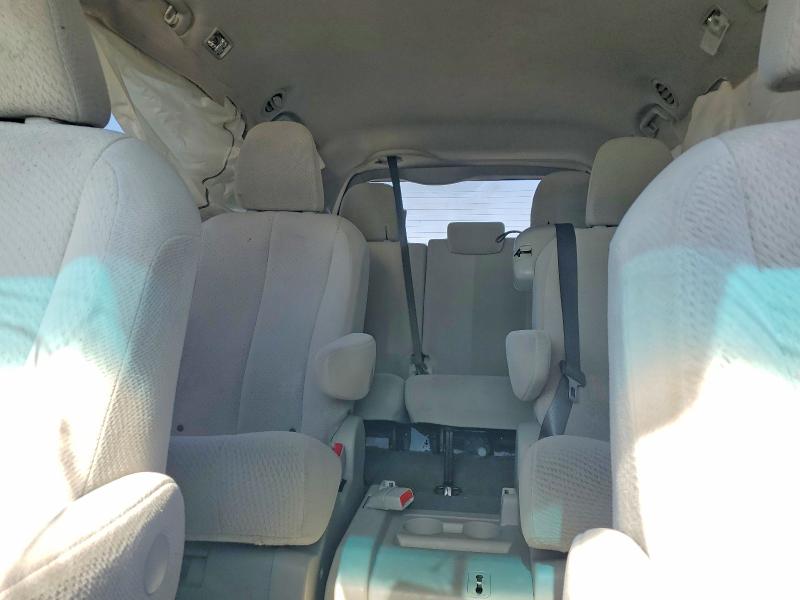 54724836 :رقم المزاد ، 5TDKK3DCXCS207392 vin ، 2012 Toyota Sienna مزاد بيع