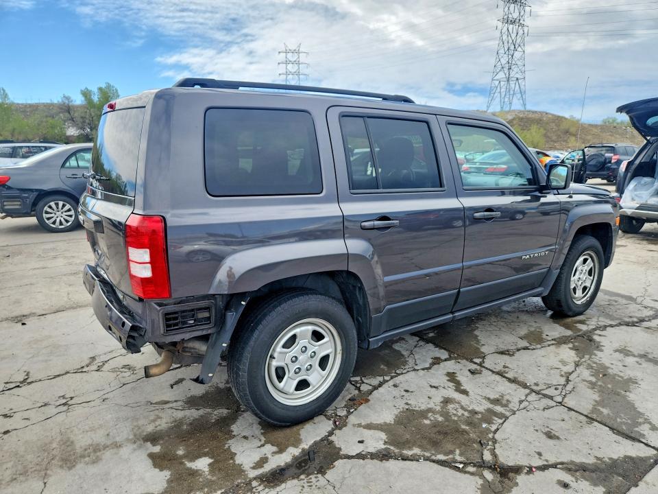 52207316 :رقم المزاد ، 1C4NJPBA8FD280737 vin ، 2015 Jeep Patriot مزاد بيع