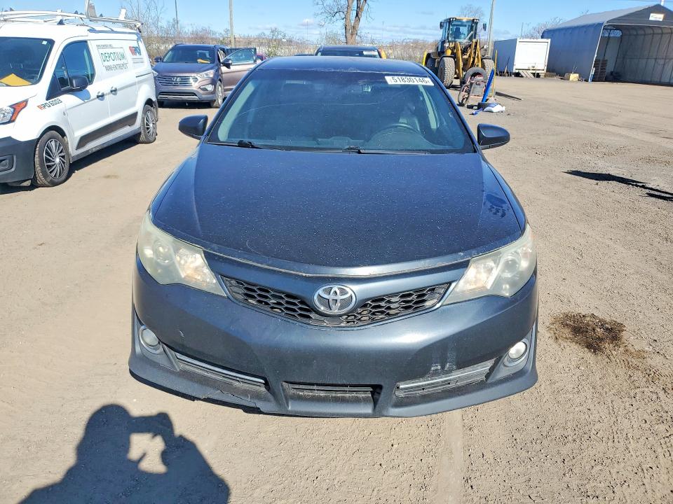 51830146 :رقم المزاد ، 4T1BF1FK1CU036763 vin ، 2012 Toyota Camry مزاد بيع