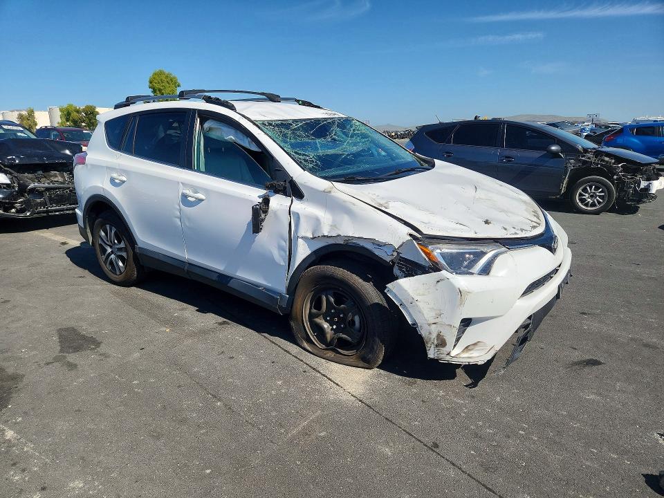54264486 :رقم المزاد ، 2T3ZFREV2HW334200 vin ، 2017 Toyota Rav4 مزاد بيع