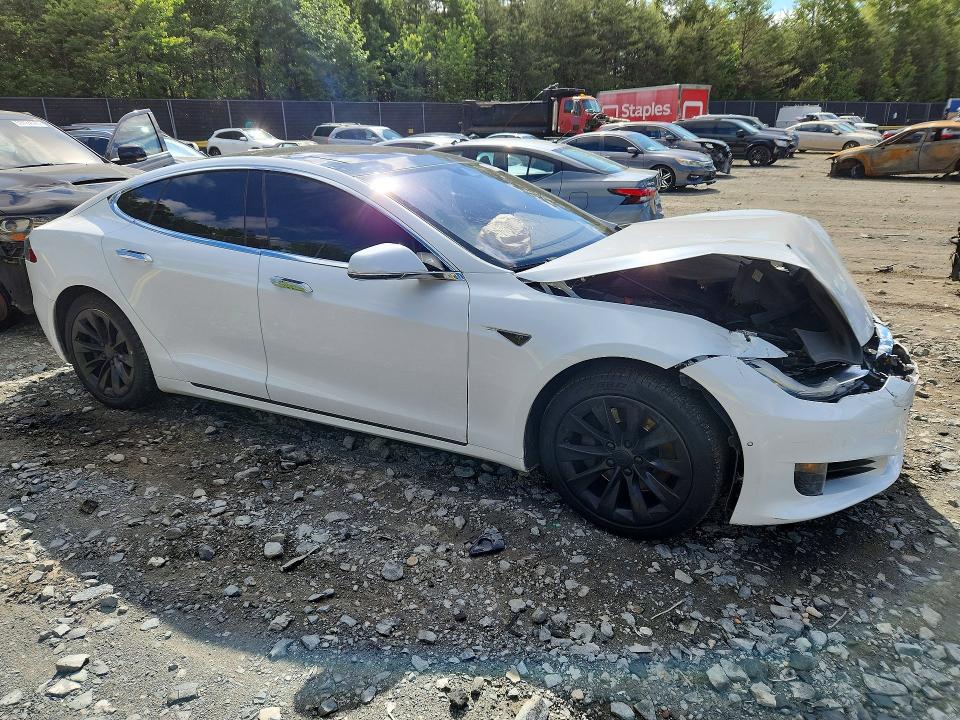 Продаж на аукціоні авто 2016 Tesla Model S, vin: 5YJSA1E11GF156024, номер лоту: 53793256