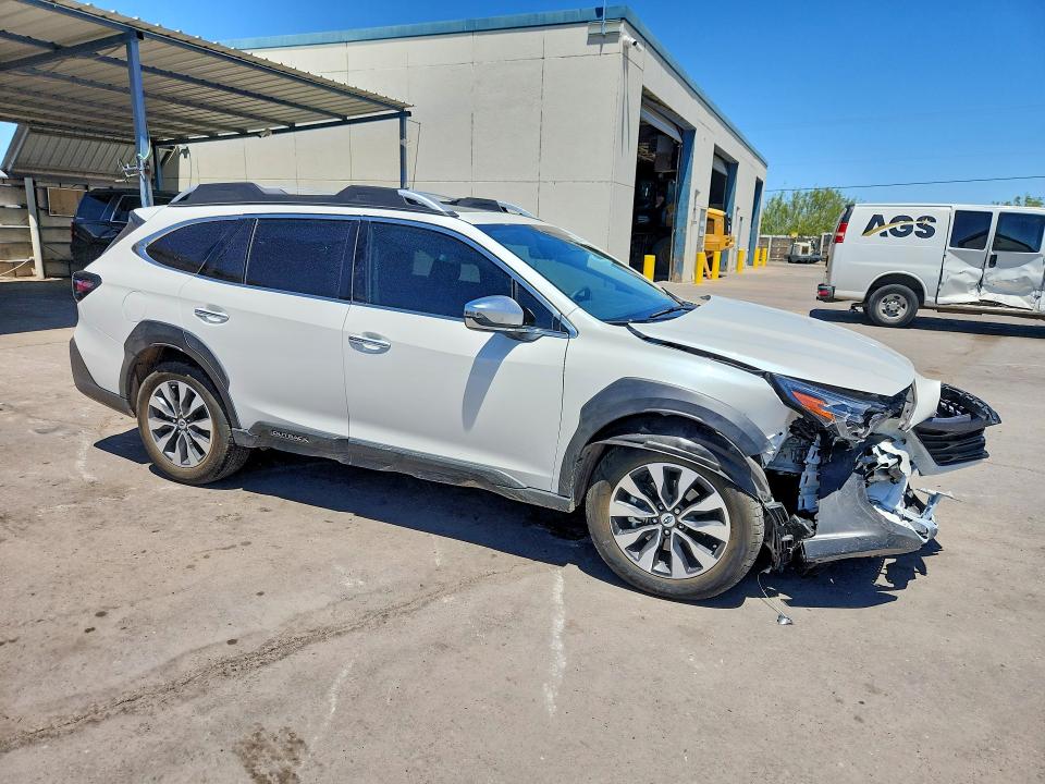 52591756 :رقم المزاد ، 4S4BTAPC6S3306493 vin ، 2025 Subaru Outback مزاد بيع