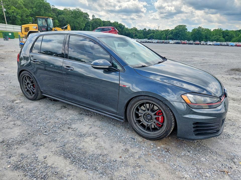 2017 Volkswagen Gti მანქანა იყიდება აუქციონზე, vin: 3VW547AU2HM057715, აუქციონის ნომერი: 55279526