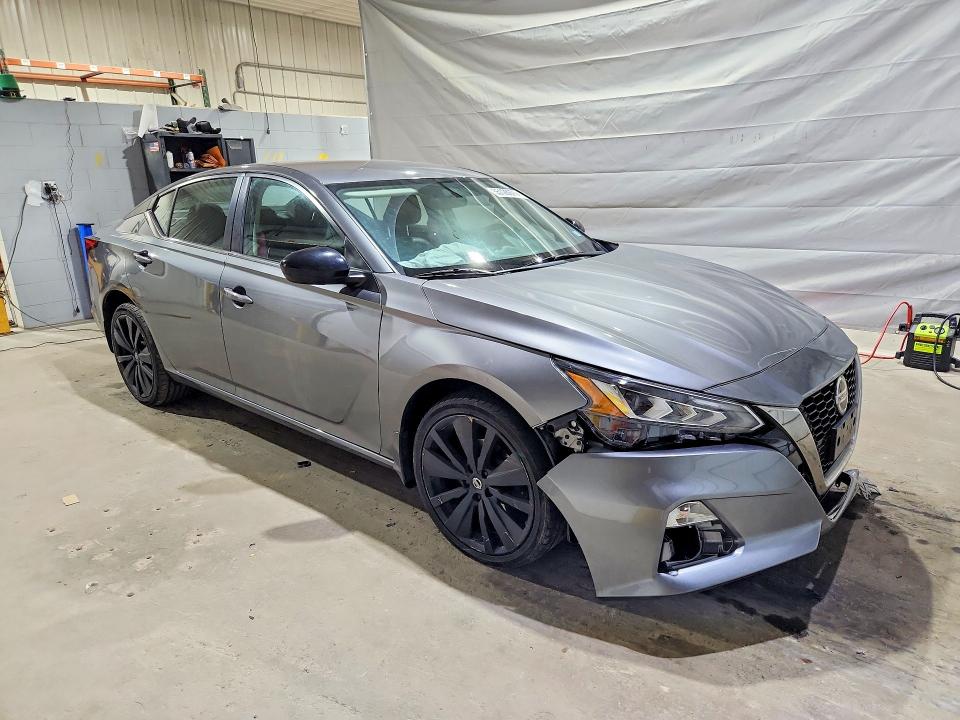 55128976 :رقم المزاد ، 1N4BL4CW8KC232666 vin ، 2019 Nissan Altima مزاد بيع