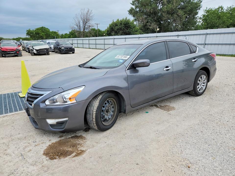 52730166 :رقم المزاد ، 1N4AL3AP2FN867765 vin ، 2015 Nissan Altima مزاد بيع